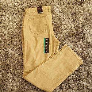 No Boundaries Kakhi pants